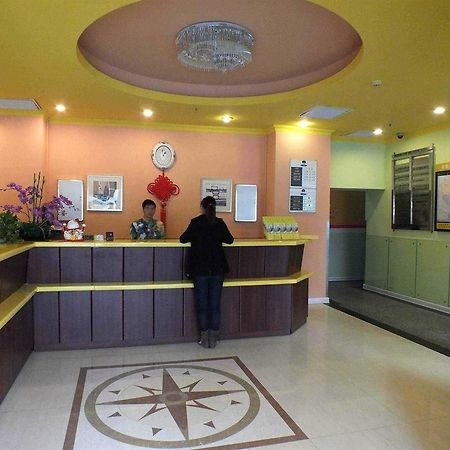 Home Inn Shenzhen Dongmen Hubei Subway Branch Buitenkant foto